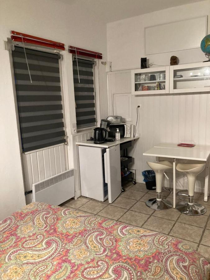 La Coccinelle Acomodação com café da manhã Nîmes Exterior foto