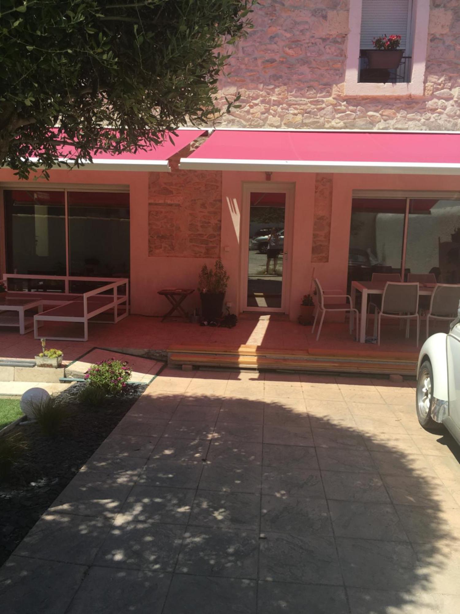 La Coccinelle Acomodação com café da manhã Nîmes Exterior foto